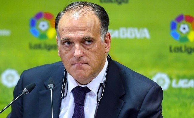 Messi, incredibili dichiarazioni di Tebas: “Poteva restare a Barcellona, c’entra la Superlega”