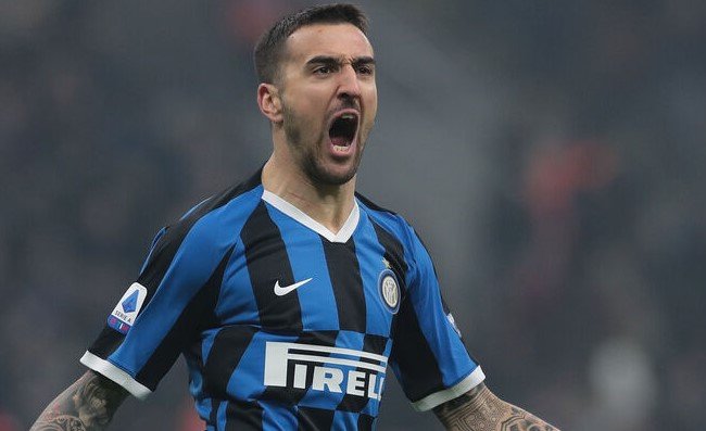 Napoli, rispunta l’idea Vecino. Potrebbe vestirsi d’azzurro a fine mercato