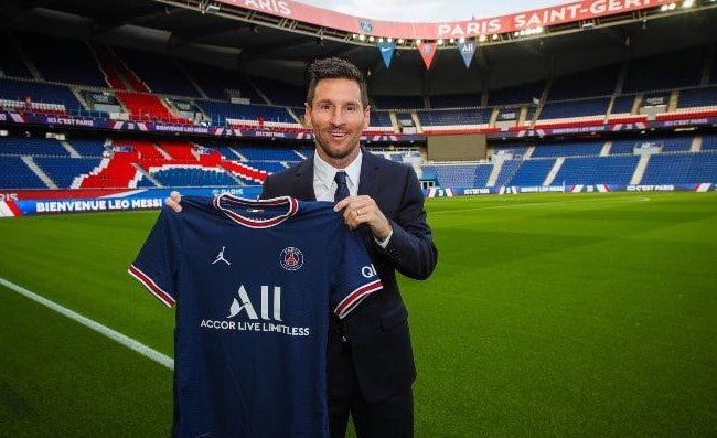 Psg, Messi: “Sono triste e felice. Neymar e Mbappé calciatori fortissimi”