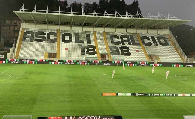 Tragedia a Perugia, tifoso dell’Ascoli muore allo Stadio Curi di Perugia