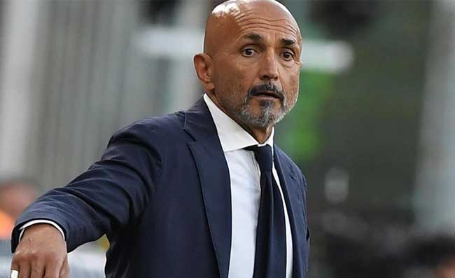 CORRIERE – Napoli-Juventus: 4-2-3-1 e novità nel tridente alle spalle di Osimhen