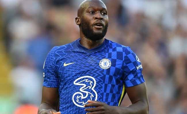 Juventus-Chelsea, i tifosi bianconeri: “Lukaku figlio di…”. La reazione del belga