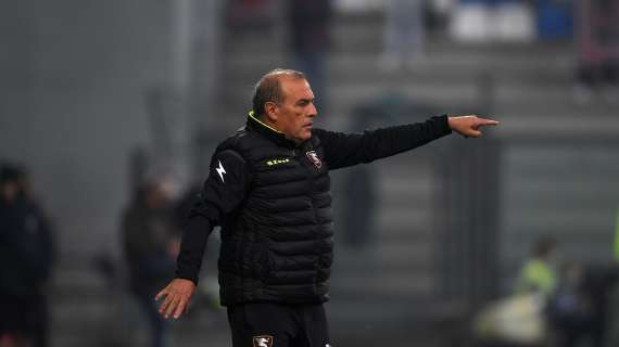 Salernitana, Castori non si sente a rischio esonero: “Non è l’ultima spiaggia, svolta vicina”