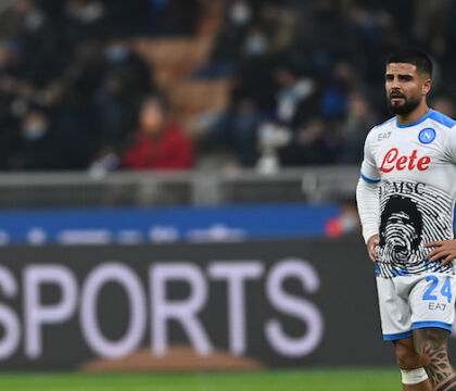 Insigne sparisce quando deve caricarsi il mondo sulle spalle