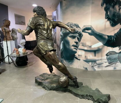 Maradona, alle 13.30 la cerimonia d’inaugurazione della statua