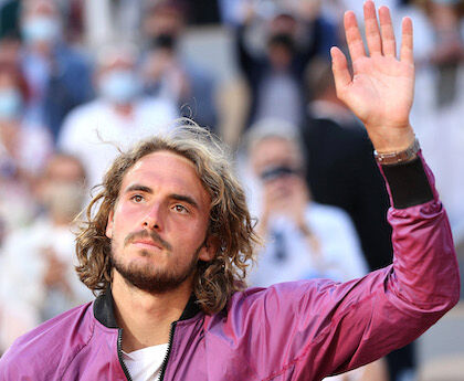 Si ritira anche Tsitsipas, le finals Atp diventano una gara di sopravvivenza