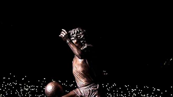 Statua Maradona, il testo della lettera scritta da De Giovanni e letta allo stadio