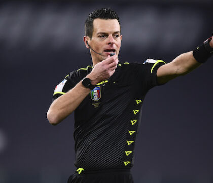 Attenti agli arbitri (e a Scamacca)