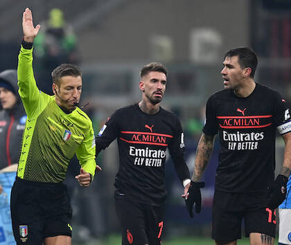 Casarin: il gol di Kessié è valido, Giroud è a terra e non partecipa all’azione