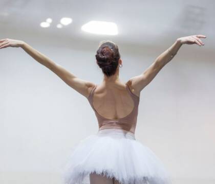 Il Teatro di San Carlo inaugura la Stagione di Danza 2021/2022 con Il Lago dei cigni di Pëtr Il’ič Čajkovskij