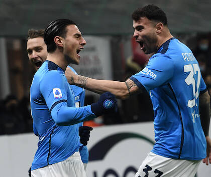 La classe operaia del Napoli vince a San Siro grazie a un allenatore che rifiuta la cultura degli alibi