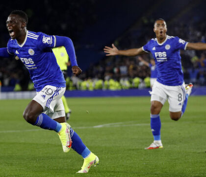 Per il medico del Leicester non ci sono stati contatti stretti e per la Asl Napoli 1 va bene