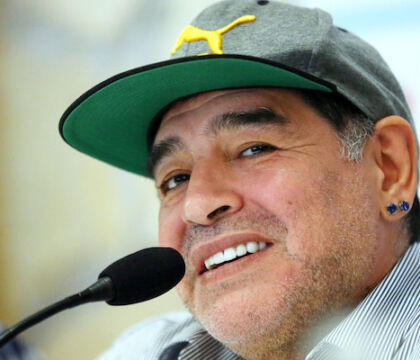 Sulla Süddeutsche la triste asta degli ultimi cimeli di Maradona: nessuno li vuole