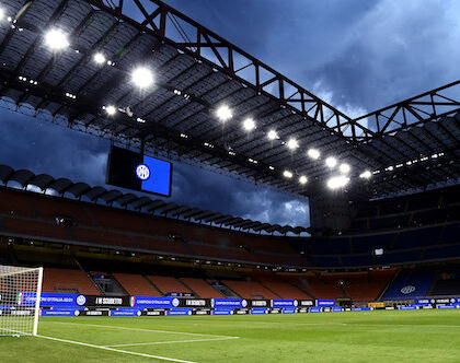 Tuttosport: il prato di San Siro sarà rinverdito con erba americana utilizzata per i campi da golf