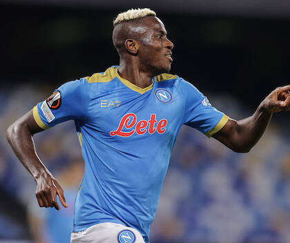 CorSport: Osimhen ieri era ancora positivo al Covid, oggi si sottoporrà a nuovo tampone