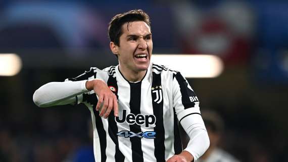 Deviazione sfortunata di Lobotka su Chiesa: 1-1 Juve