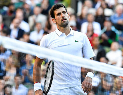 Il report della Bbc: il timing dei test Covid riferito ai giudici da Djokovic non torna