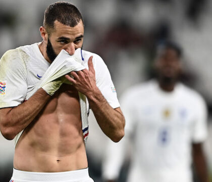 La domenica nera di Benzema: sbaglia un rigore, esce per infortunio e gli svaligiano la casa
