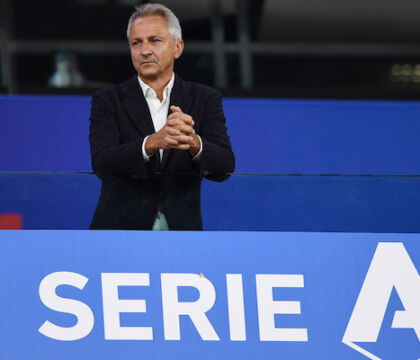 L’assurdo della Lega Serie A: non si rinviano le partite per Covid, si gioca