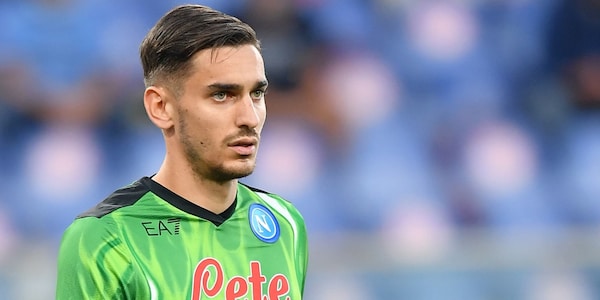 Napoli, anche Meret e un membro dello staff positivi al Covid