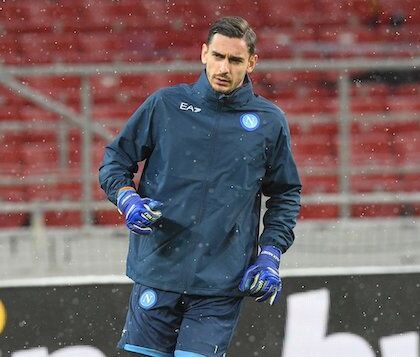 Napoli, positivi anche Meret e un membro dello staff