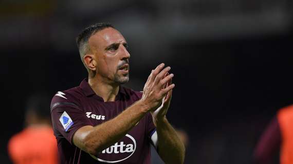 Salernitana, Colantuono: “Out Ribery, Simy in dubbio. Aggregheremo tanti Primavera”