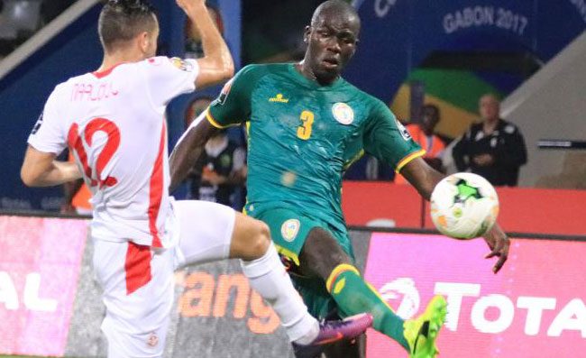 Senegal, Koulibaly salvato dal VAR: giocatori della Guinea furiosi (VIDEO)