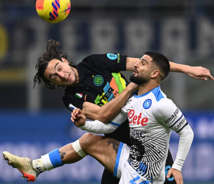 Serie A, il nuovo protocollo varato dalla Lega: si gioca con almeno tredici calciatori (di cui un portiere)