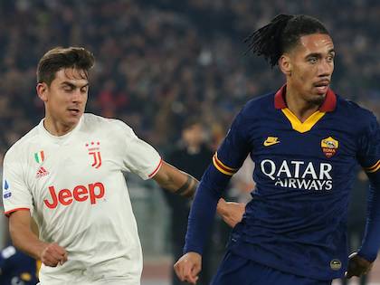 Sky Sports svela chi era il novax della Roma: Smalling ha finalmente accettato di vaccinarsi