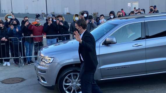Vlahovic-Juve, affare fatto: stamattina le visite, ha già scelto il numero