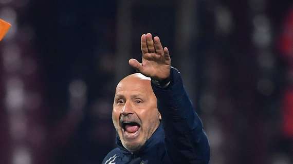 Salernitana, Colantuono: “Partiremo in 12-13, chi è negativo ma non idoneo rientra nel 35%?”