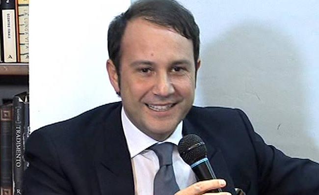Salernitana, Iervolino: “Serie A compromessa, il calcio deve fermarsi: pensiamo alla salute!”