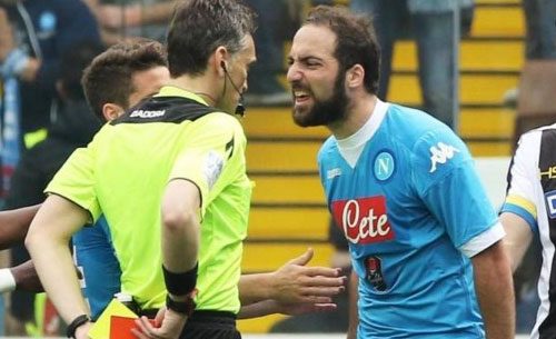 Tosel: “Quando diedi 4 turni di stop a Higuain a Napoli aprirono un sito per insultarmi”