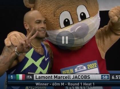 Jacobs torna e vince. Primo nella semifinale sui 60 metri a Berlino