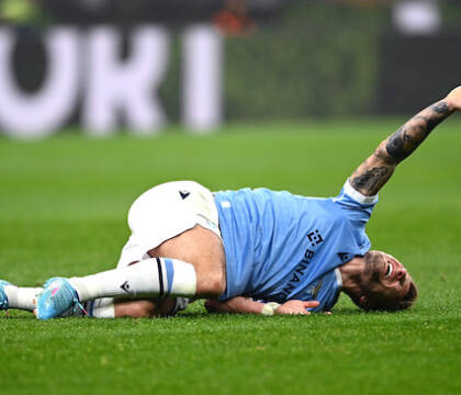 La Coppa Italia è antisportiva (siamo d’accordo), ma la Lazio di Sarri è l’anticalcio (4-0 dal Milan)