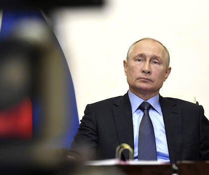 La Federazione internazionale judo sospende Putin dalla carica di presidente onorario