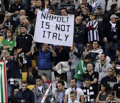 La Stampa sui cori del Penzo: altro che discriminazione territoriale, è razzismo allo stato puro