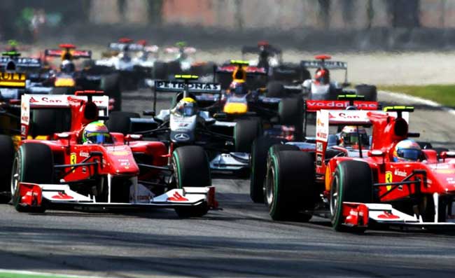 F1, paura per Mick Schumacher: incidente a Jeddah, portato via in ambulanza