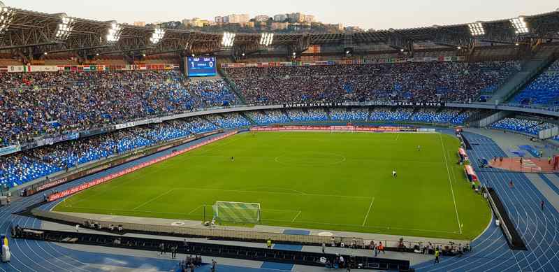 Napoli, lo scudetto passa dal Maradona, troppo sconfitte: le statistiche