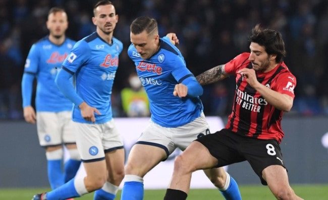 Zielinski disse una “bugia” in radio: deve comprarsi un dizionario napoletano
