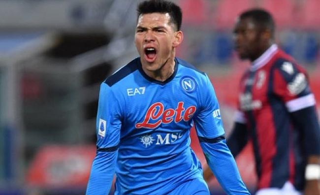 GAZZETTA – Napoli, Lozano sarà uno dei due sacrificati: guadagna troppo