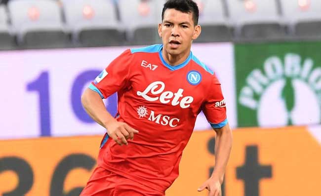 Lozano, errore clamoroso: la rabbia dei tifosi e la reazione di Mertens