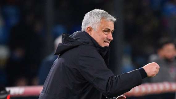 Mourinho non si arrende: sui social mostra foto del contatto Zaniolo-Meret