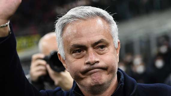 Roma in corsa per la Champions: Mourinho fa il pompiere, ma i tifosi sognano