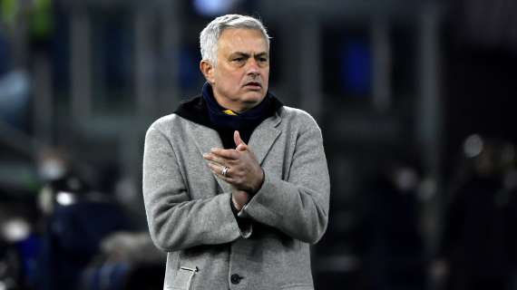Roma, tutti a disposizione di Mourinho: possibile riposo per due centrocampisti