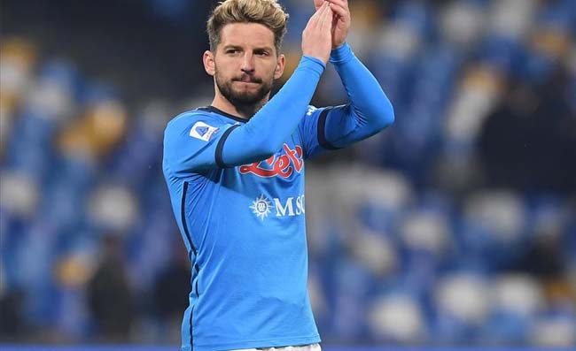 Accardi: “Mertens e Ospina, sta succedendo una cosa strana”