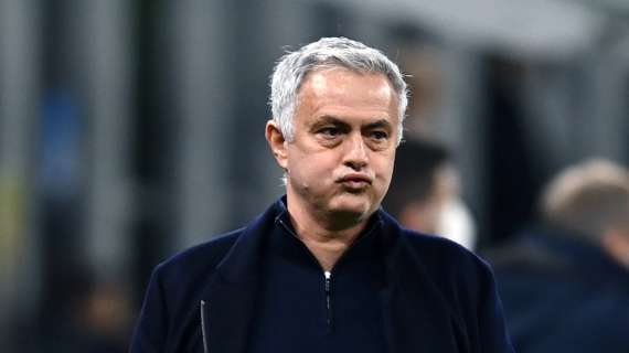 I quotidiani esaltano Mourinho: “Indovina i cambi e la Roma ha ottima condizione fisica”
