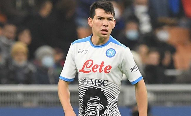 Lozano, la moglie incantata dall’alba di Napoli. Spettacolo meraviglioso (FOTO)
