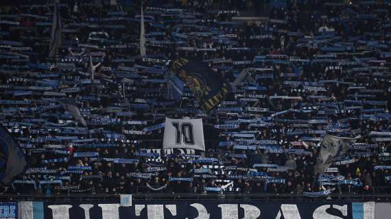 Prevendita a rilento? La SSC Napoli smentisce in conferenza: “Già venduti 20mila biglietti”