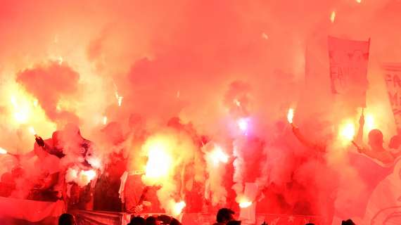 FOTO – “UEFA mafia”, i tifosi del Marsiglia contestano duramente Nyon